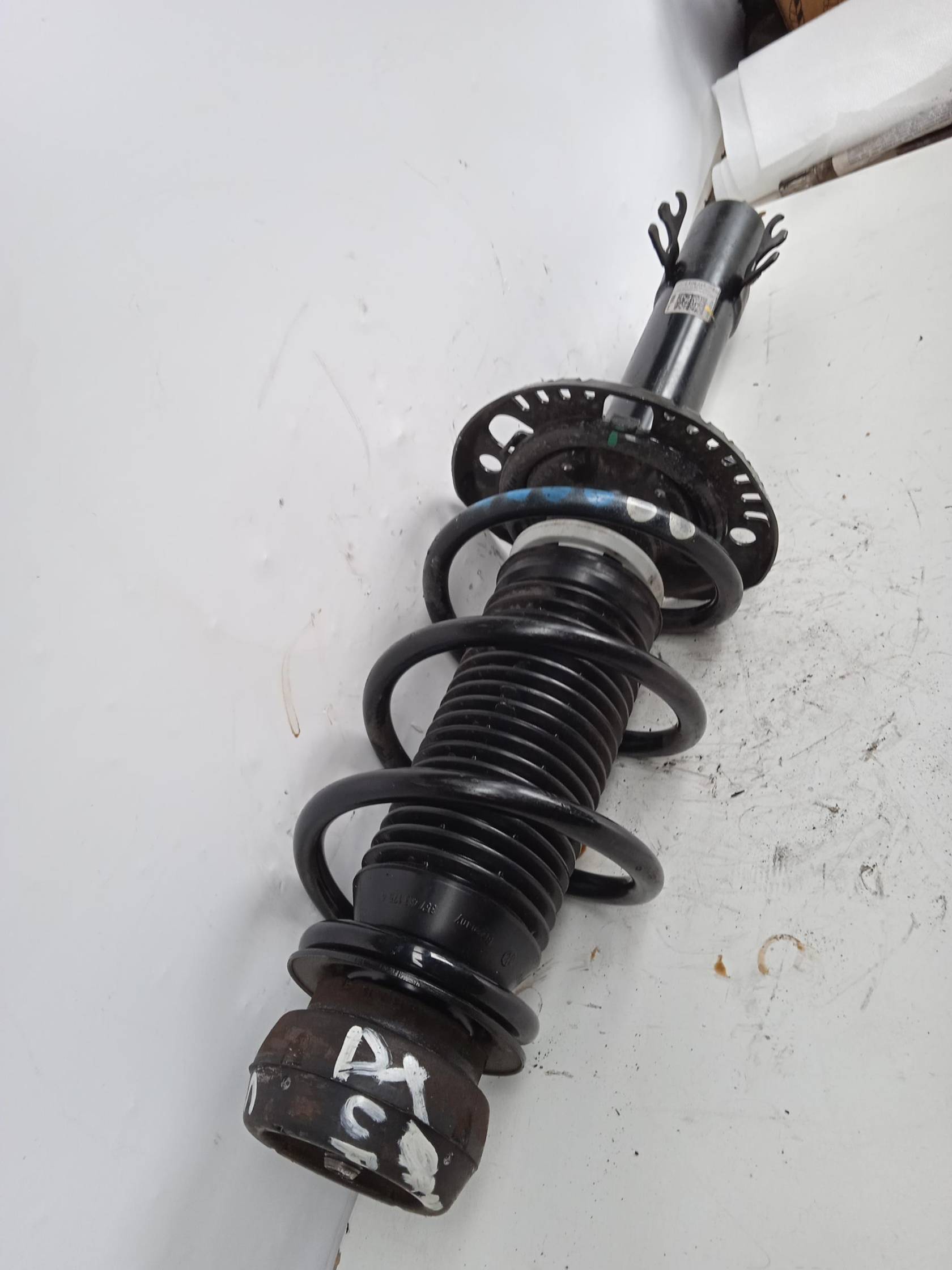 Ammortizzatore ant. dx.